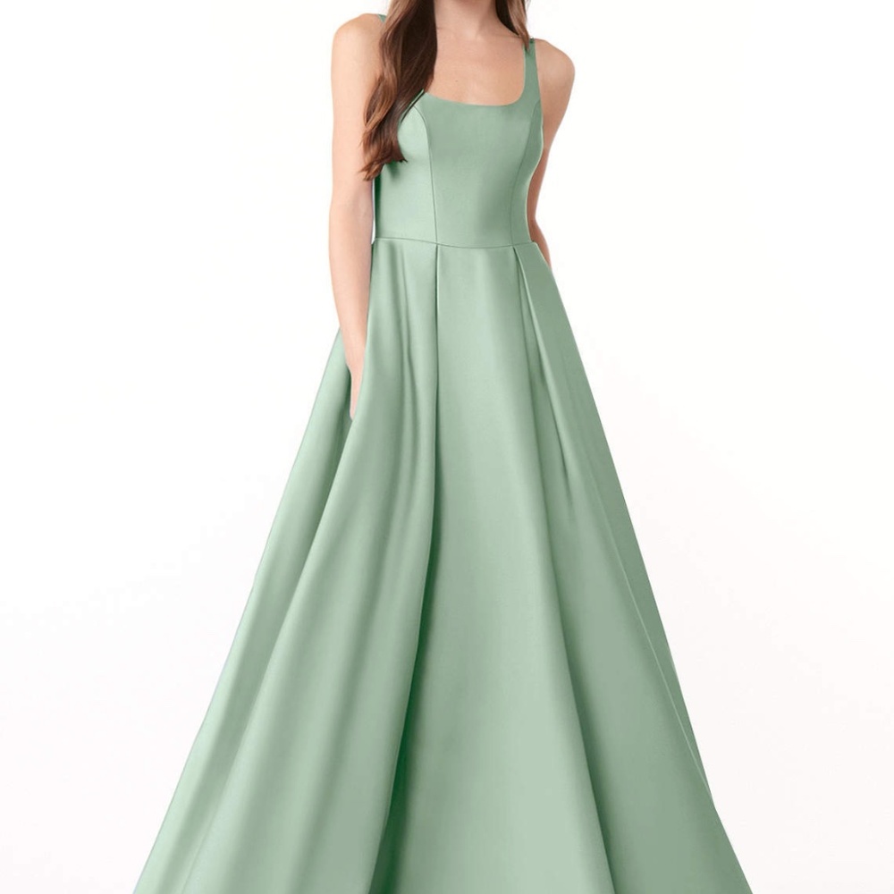 Azazie Nieve bridesmaids dress - Picture 2 of 3